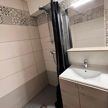 アパート Appt T2 4 Pers Lary Centre Village Parking *