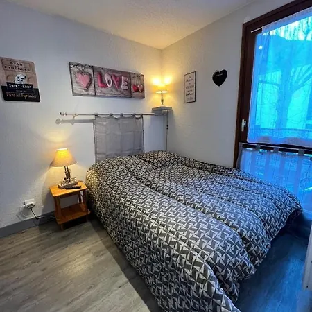 Appt T2 4 Pers Lary Centre Village Parking Apartment *