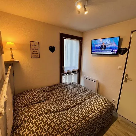 Апартаменты Appt T2 4 Pers Lary Centre Village Parking Сен-Лари-Сулан