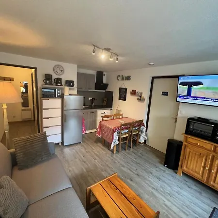 Appt T2 4 Pers Lary Centre Village Parking Apartment *