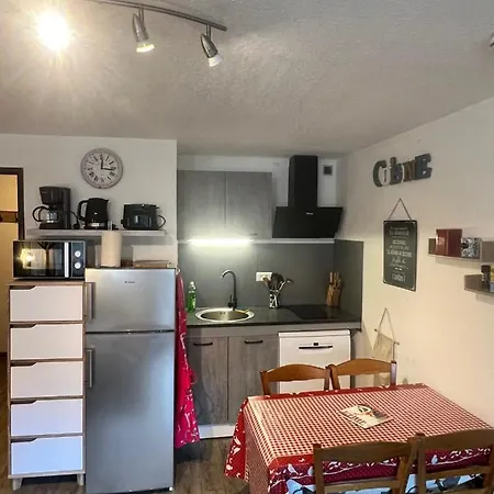 Apartment Appt T2 4 Pers Lary Centre Village Parking *